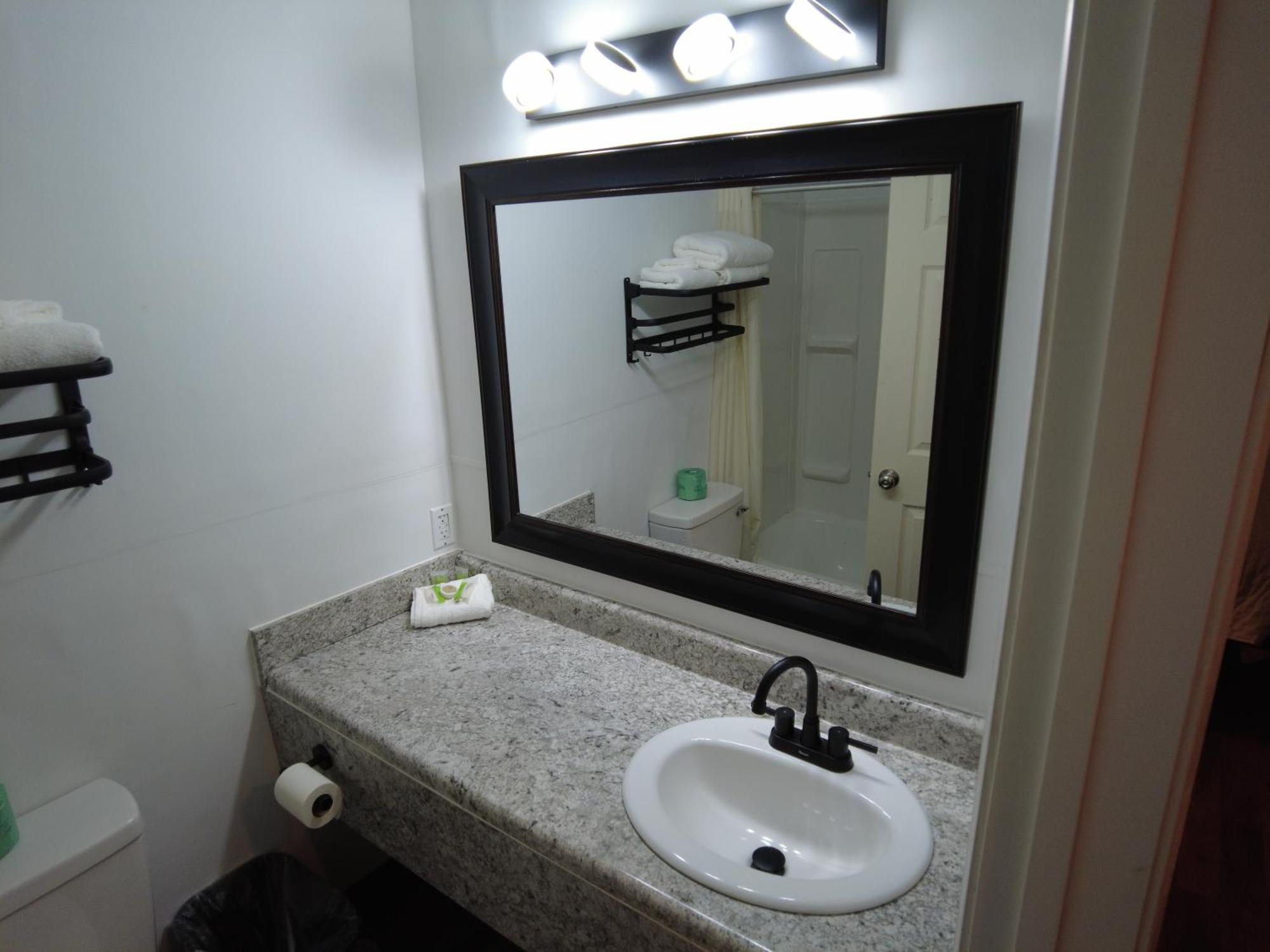 Americourt Hotel And Suites - Elizabethton Esterno foto